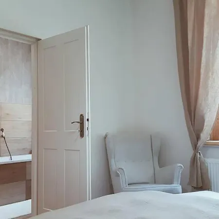 Lägenhet Two Streets One Stefana & Damrota *