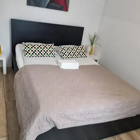 Lägenhet Two Streets One Stefana & Damrota