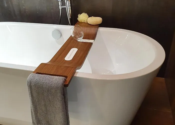 Two Streets One Stefana & Damrota 公寓