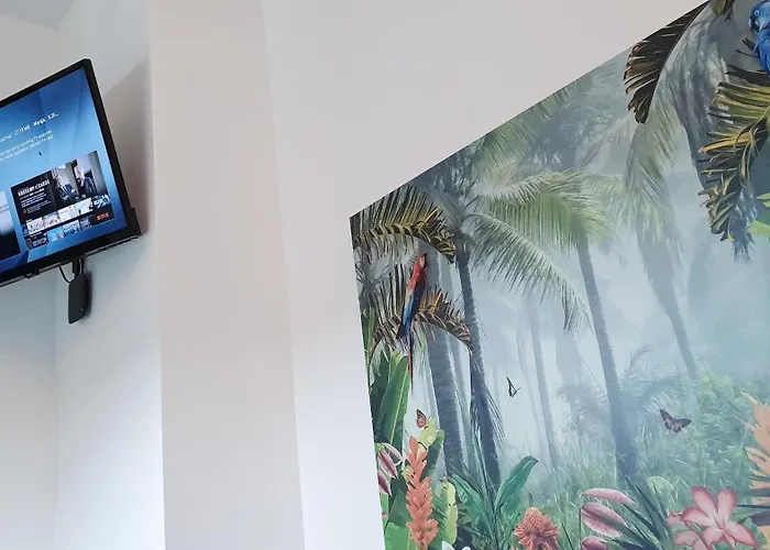 Daire Two Streets One Stefana & Damrota