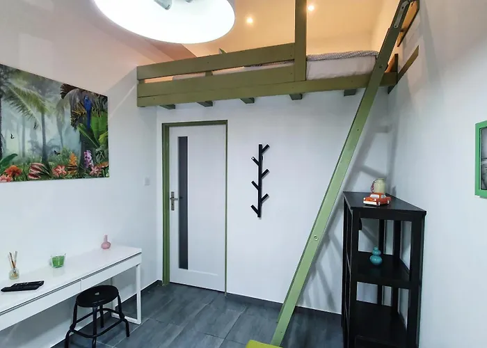 Two Streets One Stefana & Damrota Katoviçe