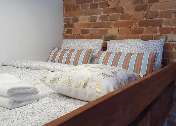 Two Streets One Stefana & Damrota 公寓