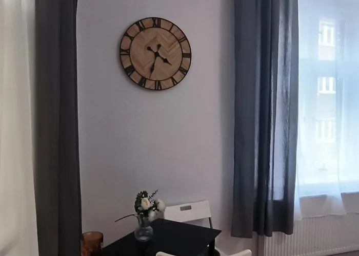 Two Streets One Stefana & Damrota 公寓 *